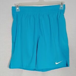 NWT Nike Big Boys Vibrant Blue Swim Trunks Size Medium Summer Outdoor